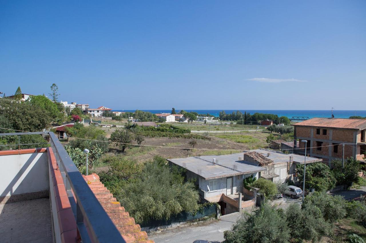 Appartamenti Giusi Con Giardino O Veranda Madonna della Catena Exterior photo